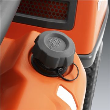 HUSQVARNA RC318T Ride On Lawn Mower