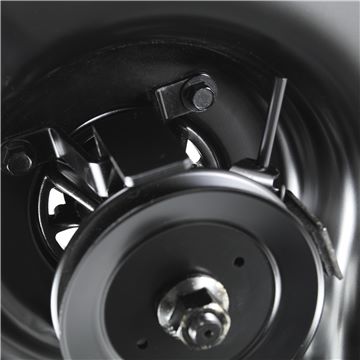 HUSQVARNA Z146 Zero Turn Mower