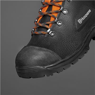 HUSQVARNA Classic Protective Leather Boots with Saw Protection C20