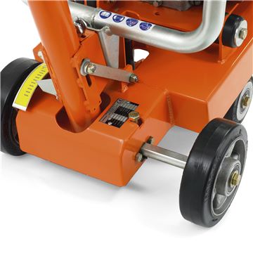 HUSQVARNA FS309 Flatsaw with Water Tank